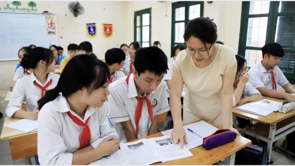 Bộ GD&ĐT rà soát việc thăng hạng chức danh giáo viên, đảm bảo quyền lợi cho thầy cô