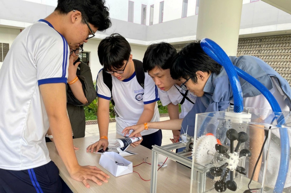 Giáo dục STEAM – Hướng đi chiến lược cho đổi mới giáo dục toàn diện