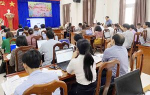 Bộ Nội vụ ban hành QĐ 1098/QĐ-BNV về tuyển dụng, sử dụng và quản lý viên chức