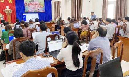 Bộ Nội vụ ban hành QĐ 1098/QĐ-BNV về tuyển dụng, sử dụng và quản lý viên chức