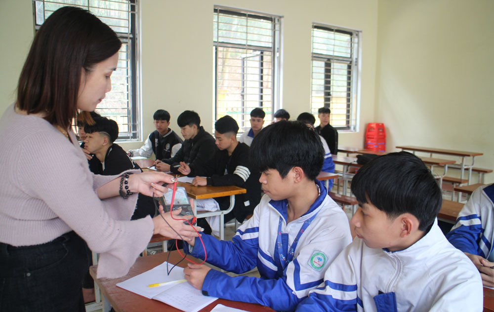 Định danh lại giáo viên giáo dục thường xuyên để ổn định đội ngũ