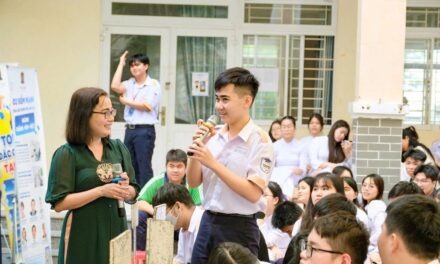 Xây dựng văn hóa học đường trong thời đại số: Nền tảng cho môi trường giáo dục hạnh phúc