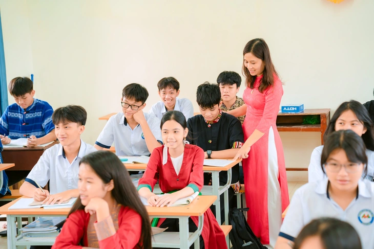 Sở GD-ĐT TP.HCM dự kiến hoàn tất tuyển giáo viên vào cuối tháng 10/2026